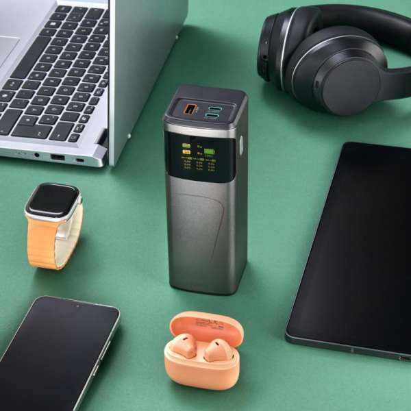 HAMA Външна батерия “High Power”, 150 W, 24000 mAh, 2x USB-C, USB-A, бързо зареждане HAMA Външна батерия “High Power”, 150 W, 24000 mAh, 2x USB-C, USB-A, бързо зареждане